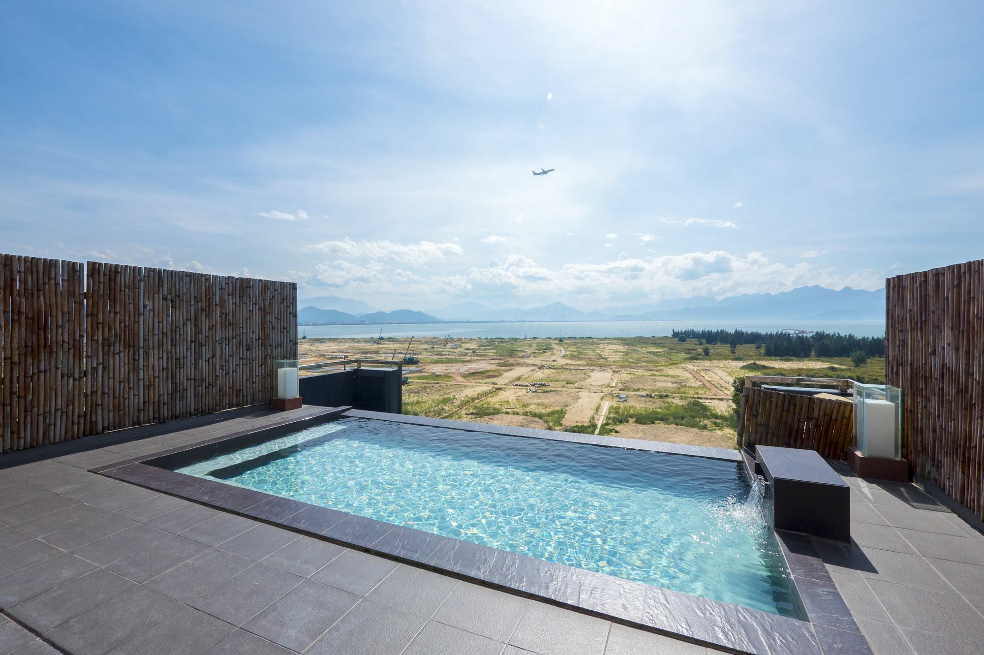 Azumaya Hotel Da Nang Exterior photo